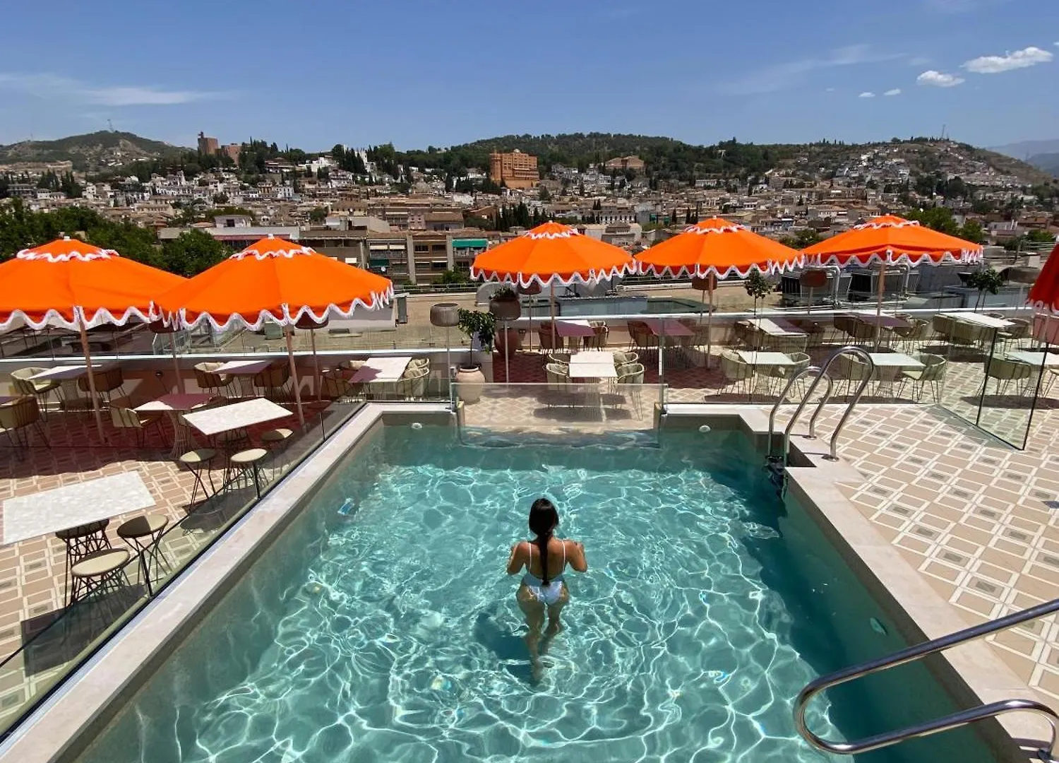Barcelo Carmen Granada contacts