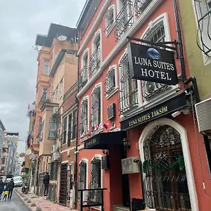 perora-apart-taksim.istanbul-turkeyhotels.com/