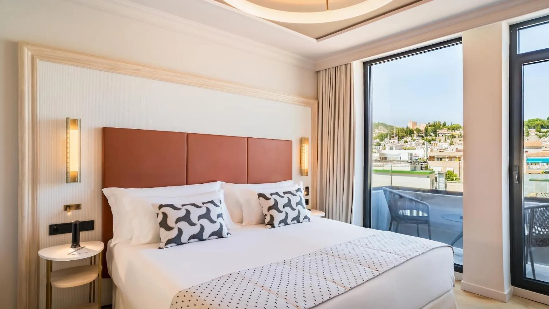 Barcelo Carmen Granada Otel